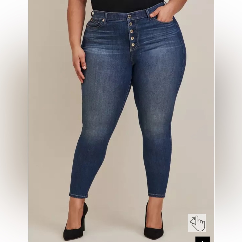 NWT Torrid Sexy Bombshell Skinny Button Fly High Rise Dark Butt Shaping Jeans 16